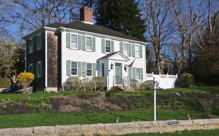 Hyannis Painting